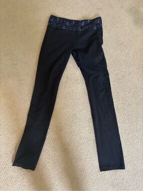 lululemon athletica Black Straight Leg Pants with Navy Geometric Waistband